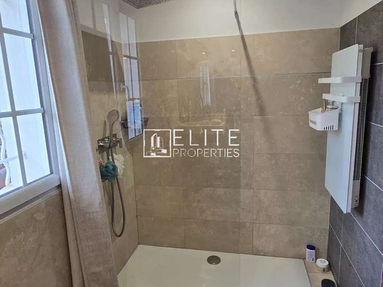 Maison Cabris - 4 chambres - 146m²