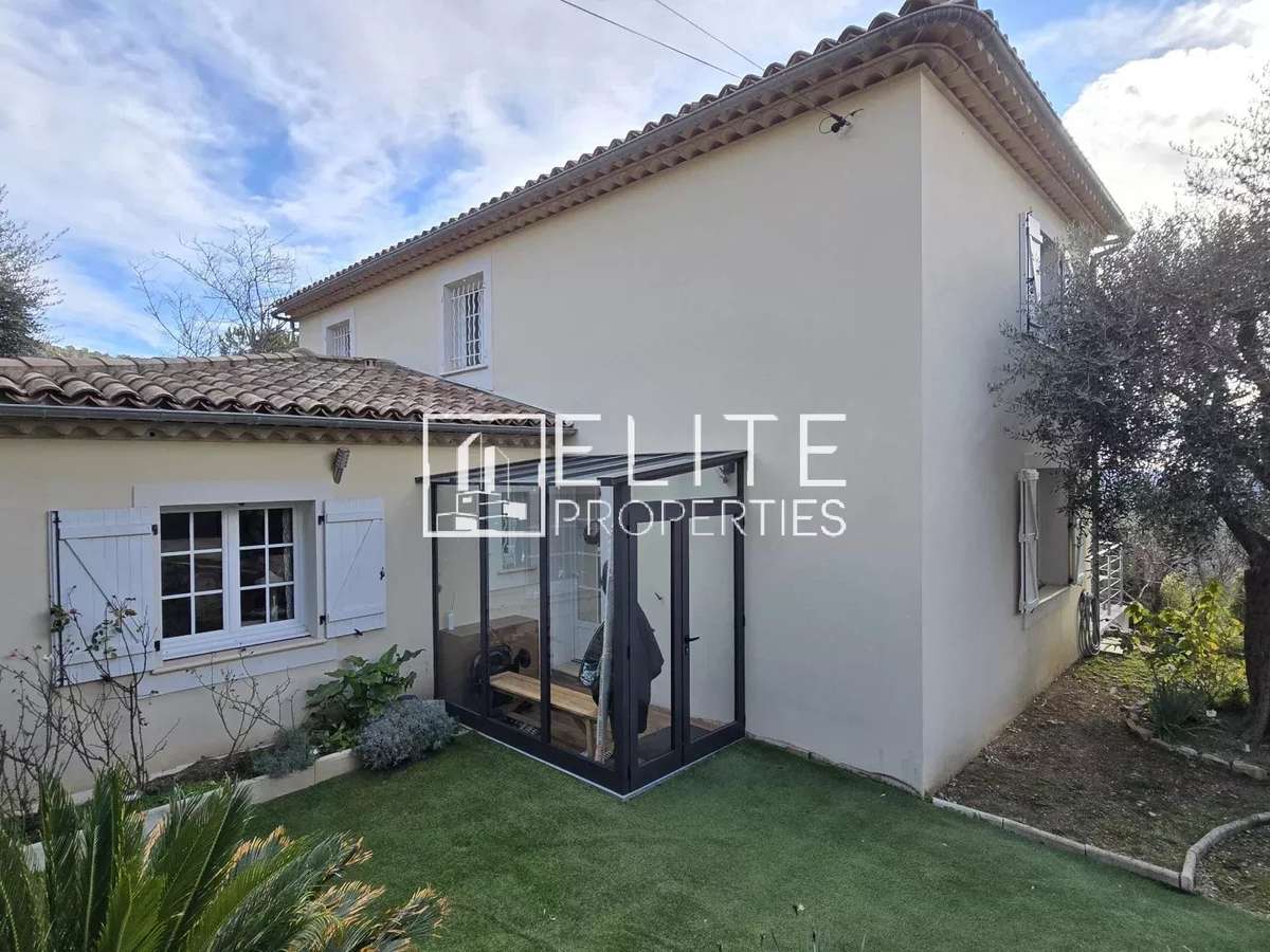 Maison Cabris