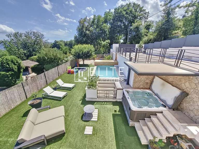 Maison Le Tignet - 3 chambres - 126m²