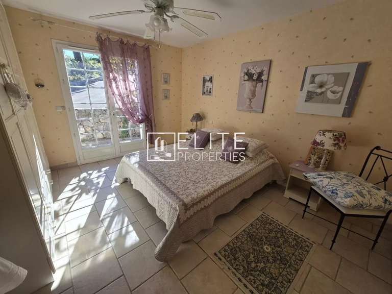Maison Les Adrets-de-l'Estérel - 3 chambres - 205m²