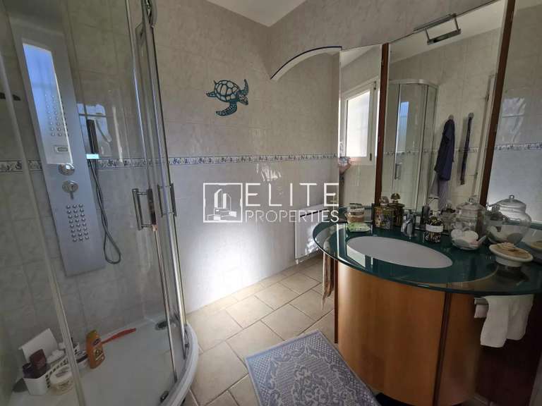 Maison Les Adrets-de-l'Estérel - 3 chambres - 205m²