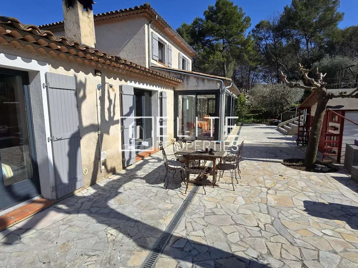 House Mouans-Sartoux