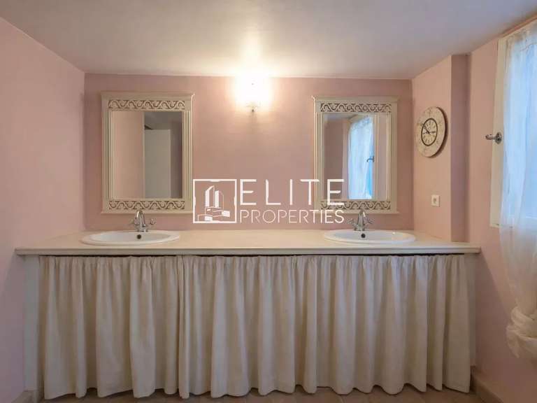 Maison Grasse - 6 chambres - 296m²