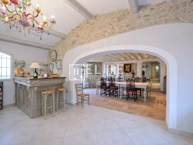 Maison Grasse - 6 chambres - 296m²