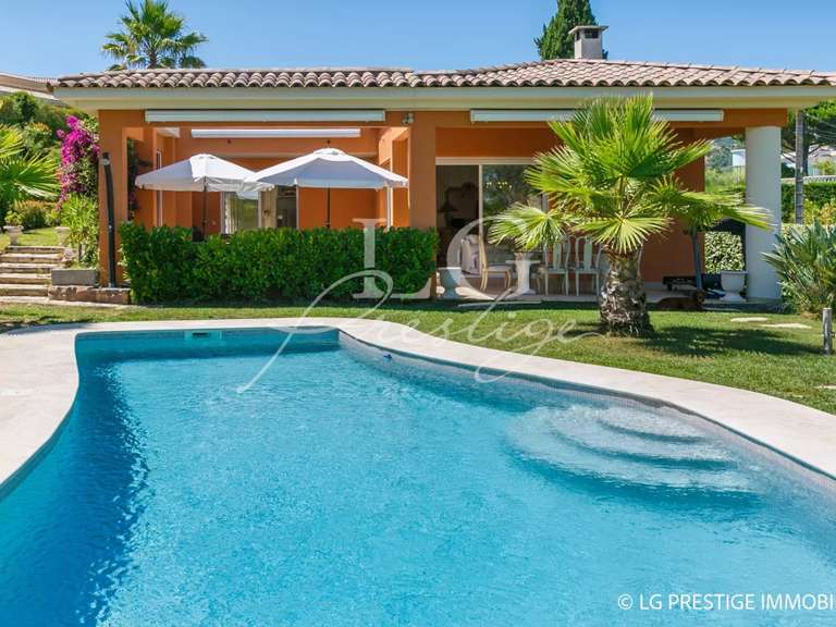 Maison Mandelieu-la-Napoule - 3 chambres - 141m²