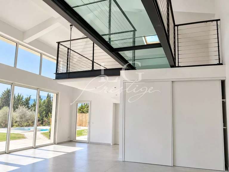 Maison Montauroux - 3 chambres - 223m²