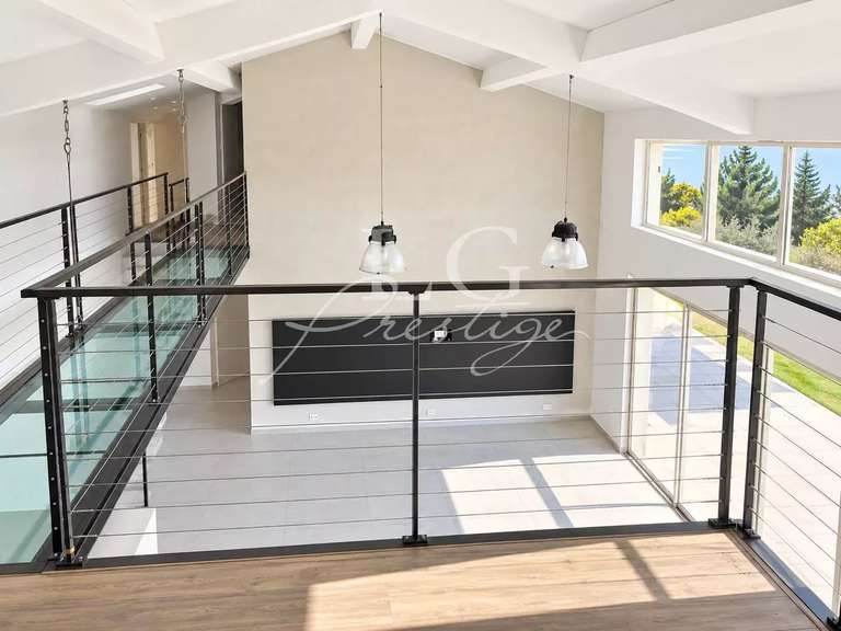 Maison Montauroux - 3 chambres - 223m²