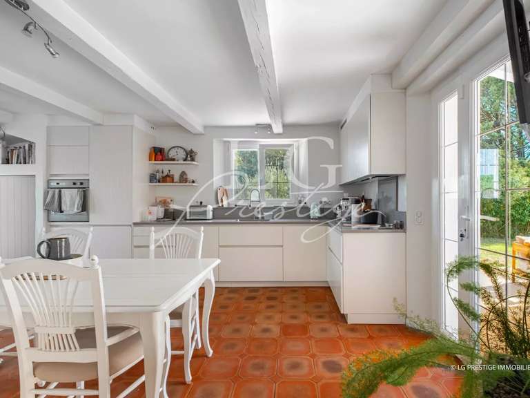 Maison Fayence - 4 chambres - 208m²
