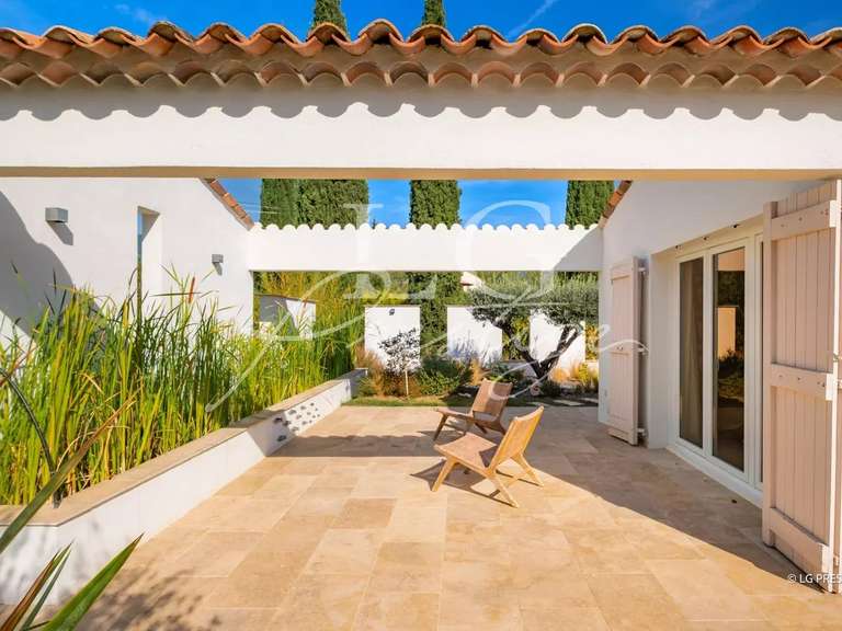Maison Fayence - 4 chambres - 208m²