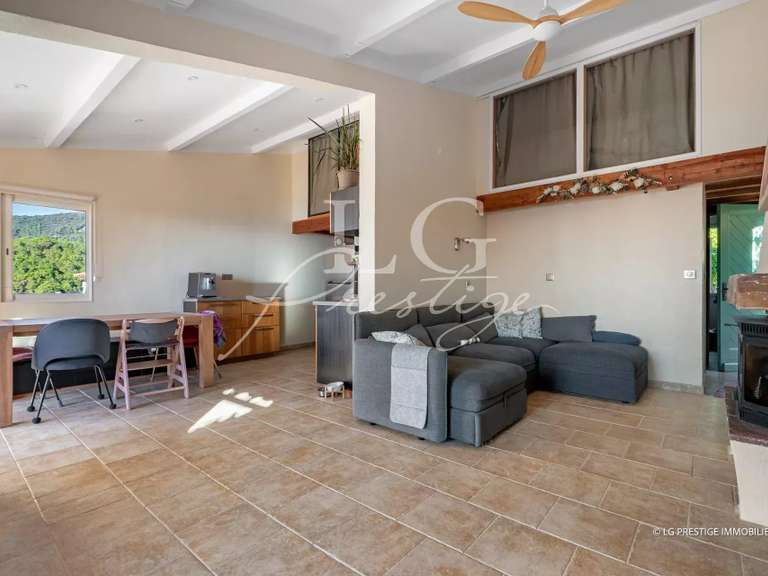 Maison Théoule-sur-Mer - 3 chambres - 76m²