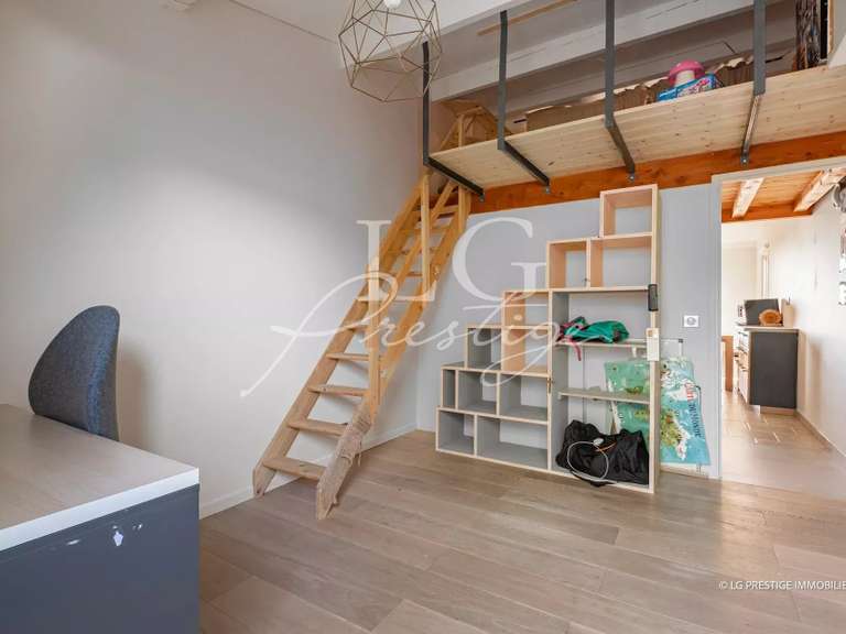 Maison Théoule-sur-Mer - 3 chambres - 76m²