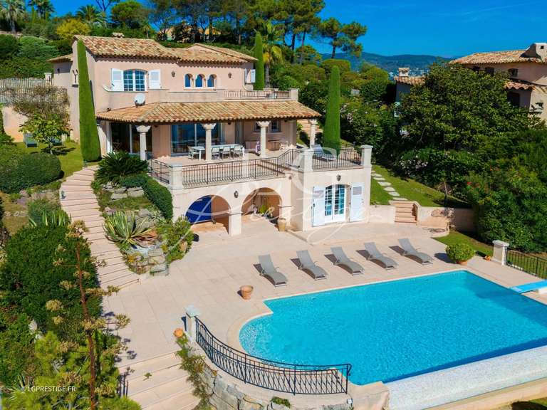 Maison Théoule-sur-Mer - 4 chambres - 200m²