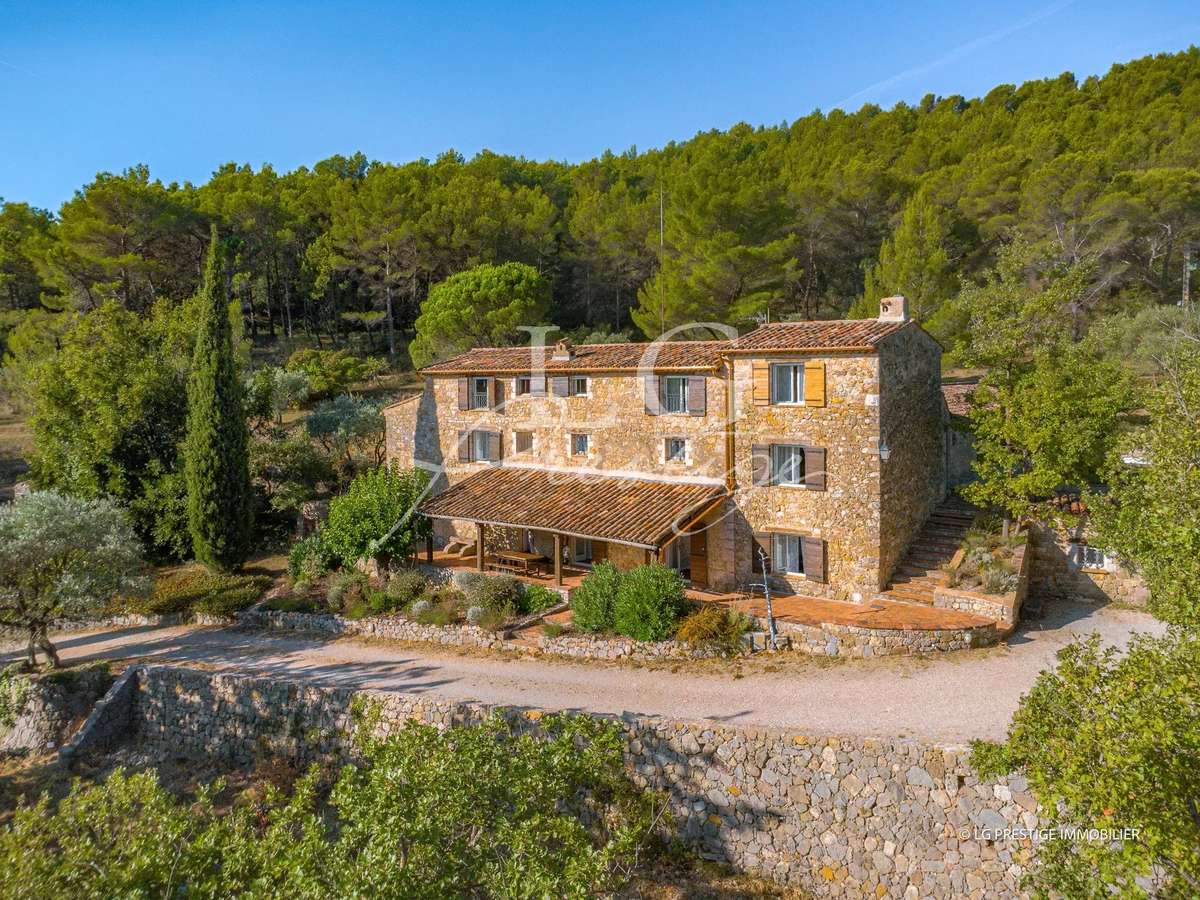 House Seillans