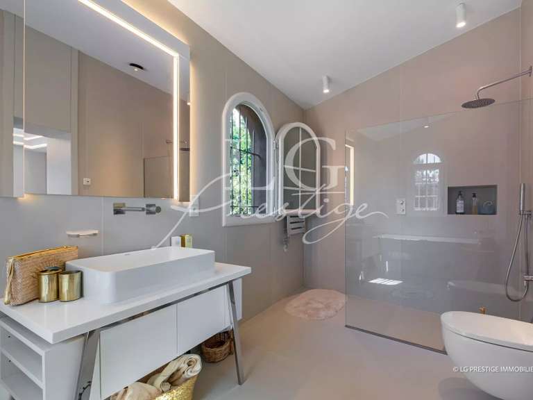 House Théoule-sur-Mer - 5 bedrooms - 261m²