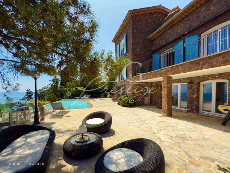 House Théoule-sur-Mer - 5 bedrooms - 261m²