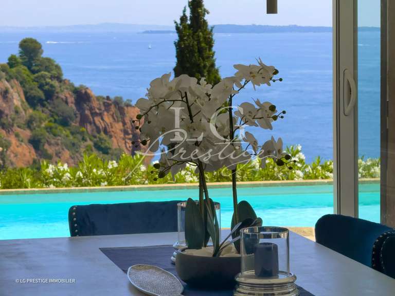 Maison Théoule-sur-Mer - 5 chambres - 261m²