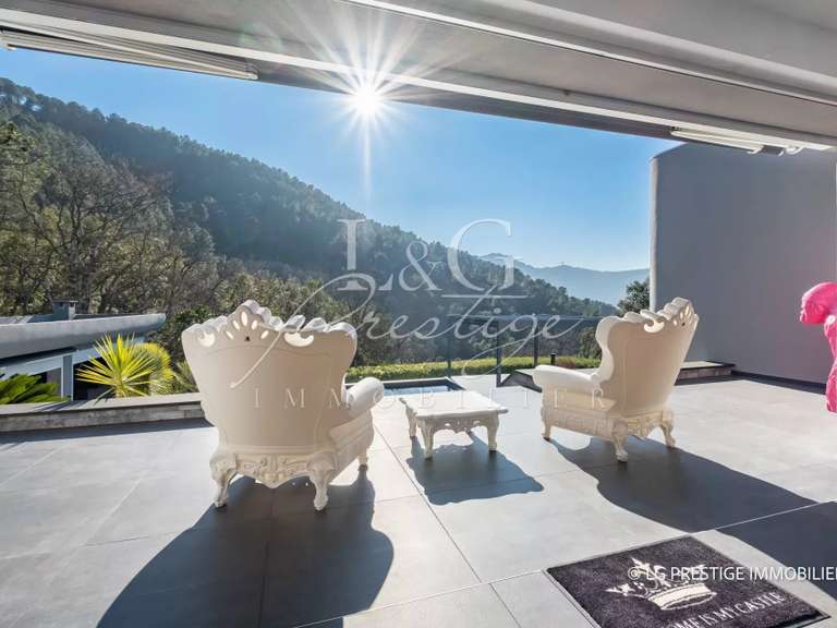 Maison Fréjus - 6 chambres - 350m²
