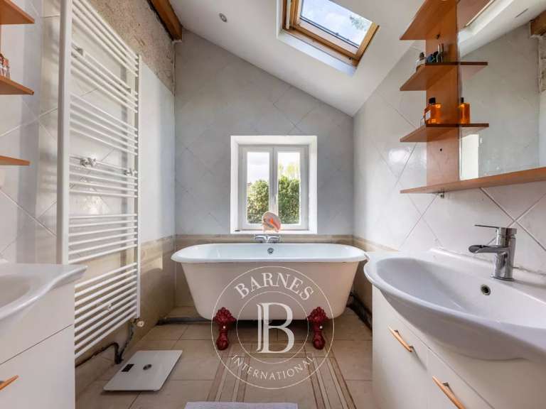 Maison Nantes Rond-Point De Rennes - 7 chambres - 288m²