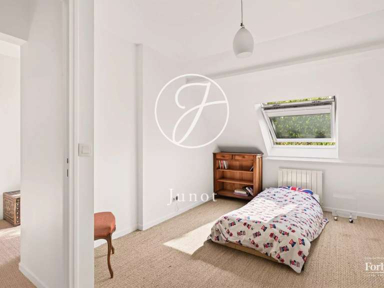Maison Suresnes - 4 chambres - 168m²