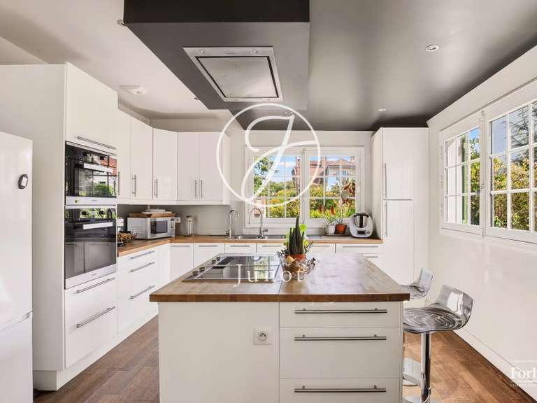 Maison Bougival - 4 chambres - 171m²