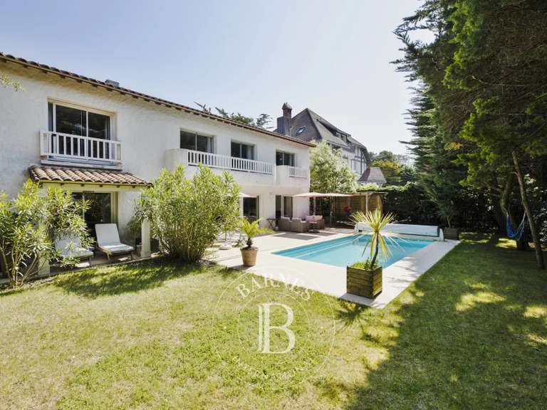 House La Baule-Escoublac La Baule Les Pins - 5 bedrooms - 200m²