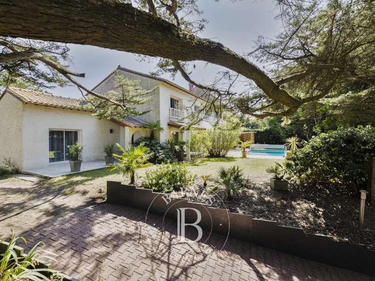 House La Baule-Escoublac La Baule Les Pins - 5 bedrooms - 200m²