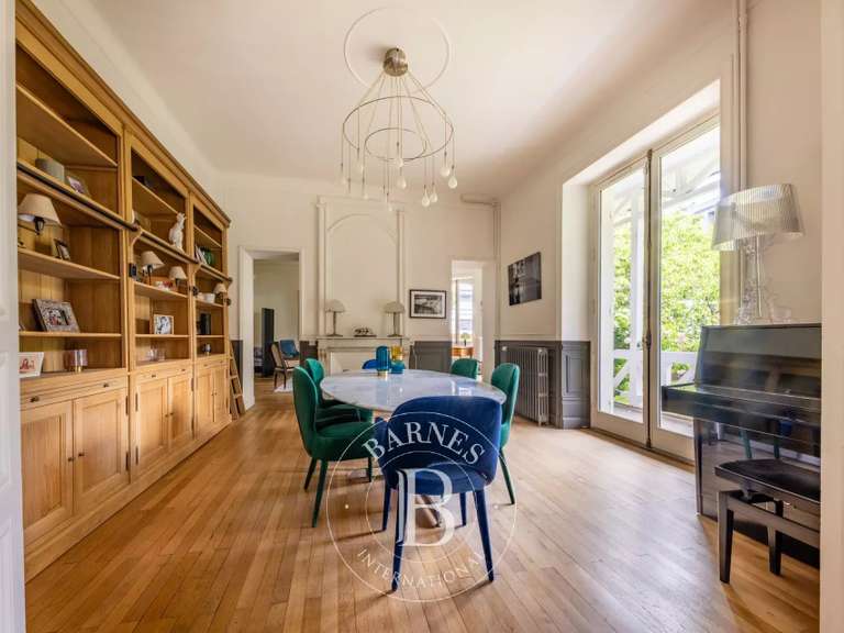 Maison Nantes Saint-Donatien - 4 chambres - 246m²