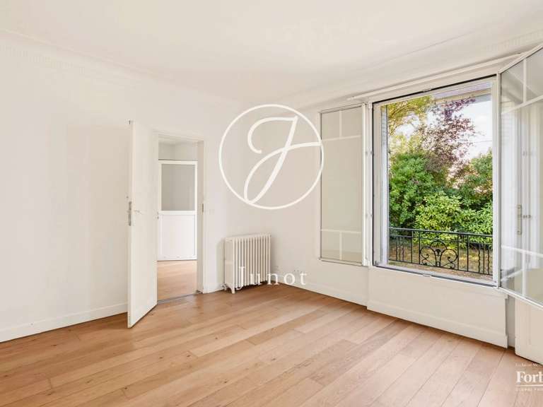 Maison Rueil-Malmaison - 4 chambres - 146m²