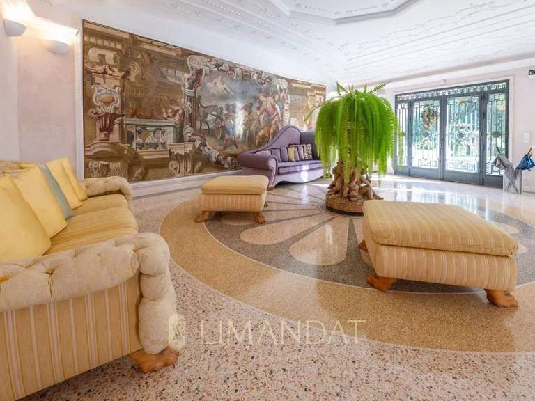 Maison avec Vue sur mer Menton - 14 chambres - 857m²
