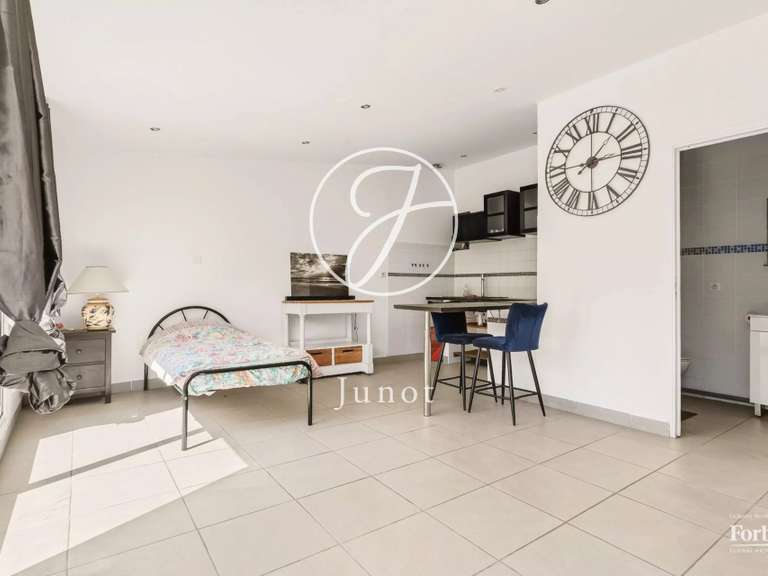 Maison Rueil-Malmaison - 3 chambres - 171m²
