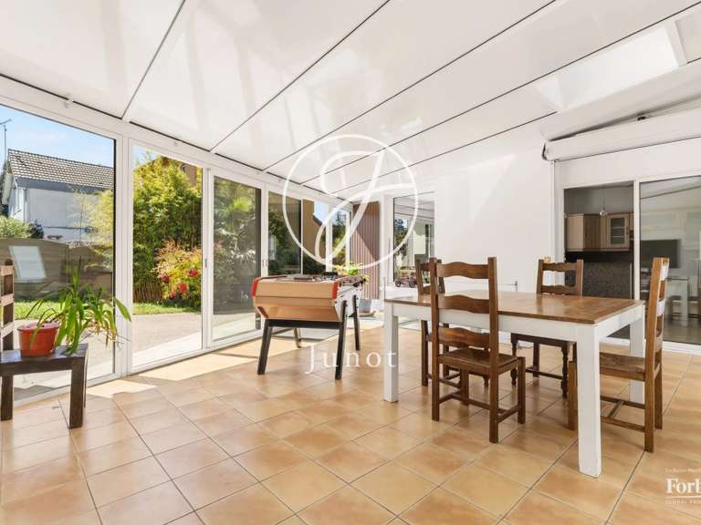 Maison Rueil-Malmaison - 3 chambres - 171m²