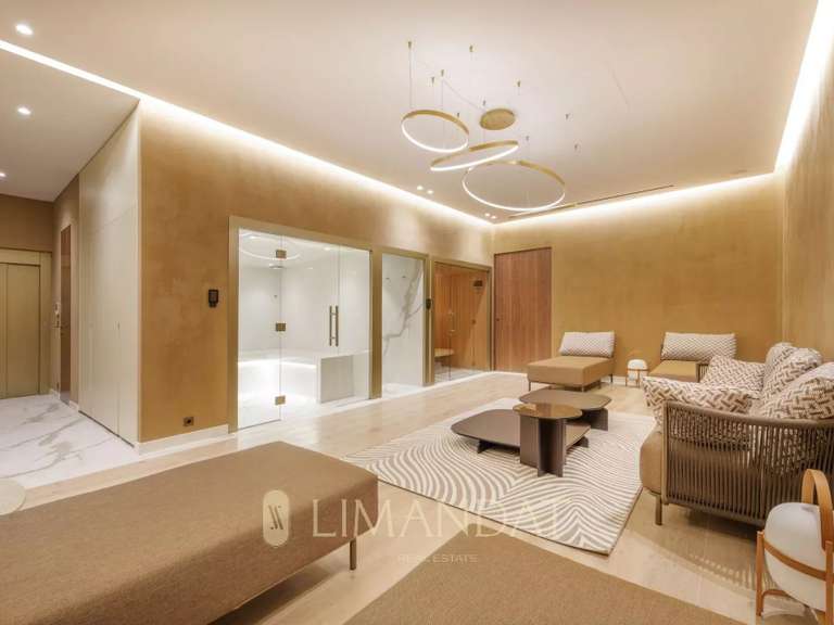 Maison Roquebrune-Cap-Martin - 5 chambres - 338m²