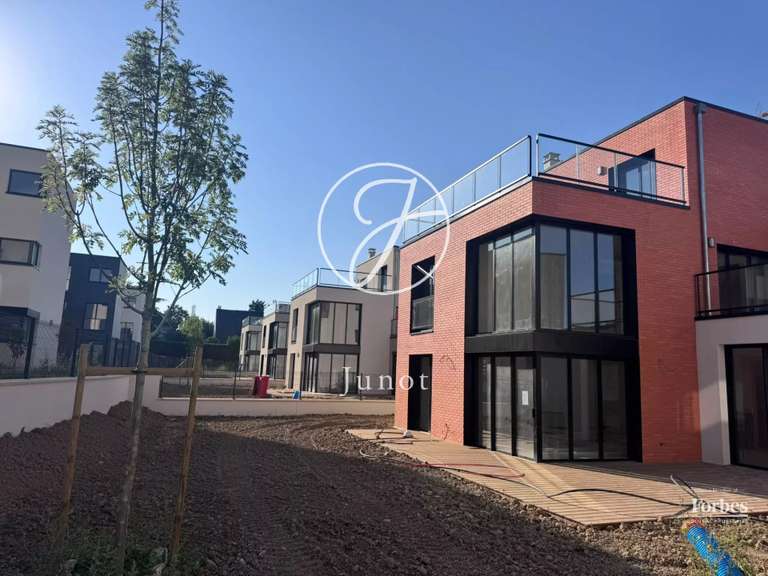 Maison Rueil-Malmaison - 5 chambres - 229m²