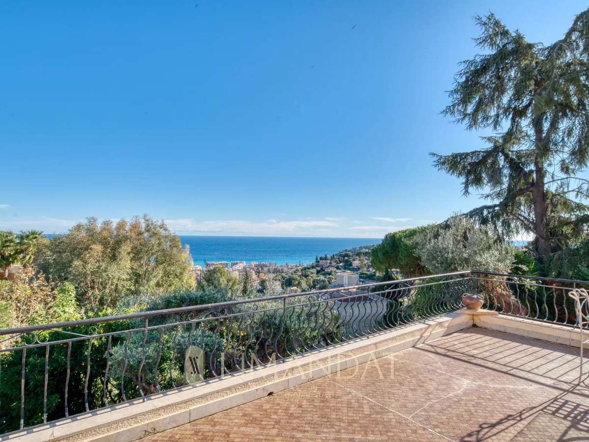 House Roquebrune-Cap-Martin
