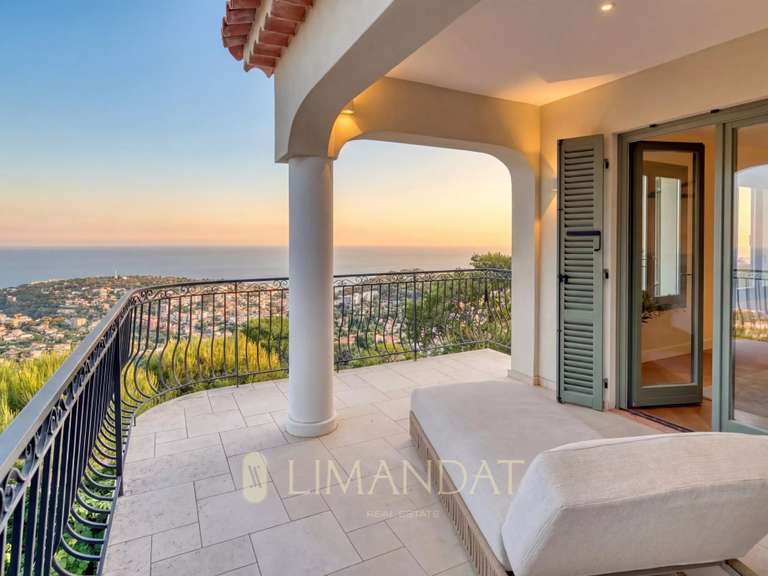 Maison Roquebrune-Cap-Martin - 4 chambres - 200m²