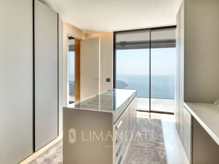 Maison Roquebrune-Cap-Martin - 7 chambres - 570m²