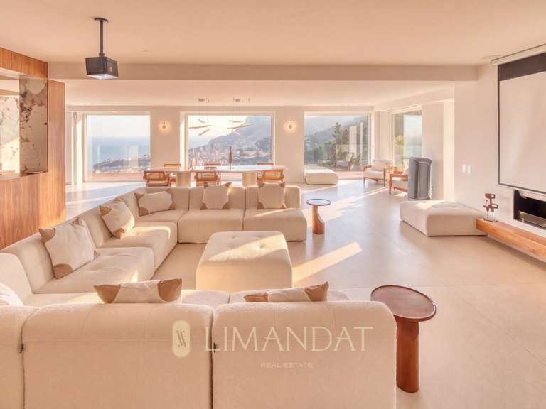 Maison Roquebrune-Cap-Martin - 4 chambres - 236m²