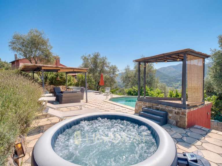House Sospel - 3 bedrooms - 204m²