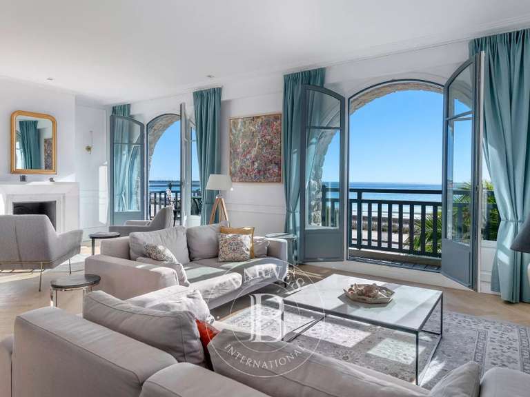 Maison Pornichet Gambetta - 5 chambres - 247m²