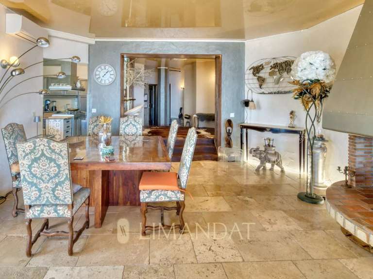 Maison Villefranche-sur-Mer - 5 chambres - 348m²