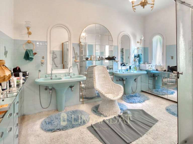 Maison Villefranche-sur-Mer - 5 chambres - 348m²