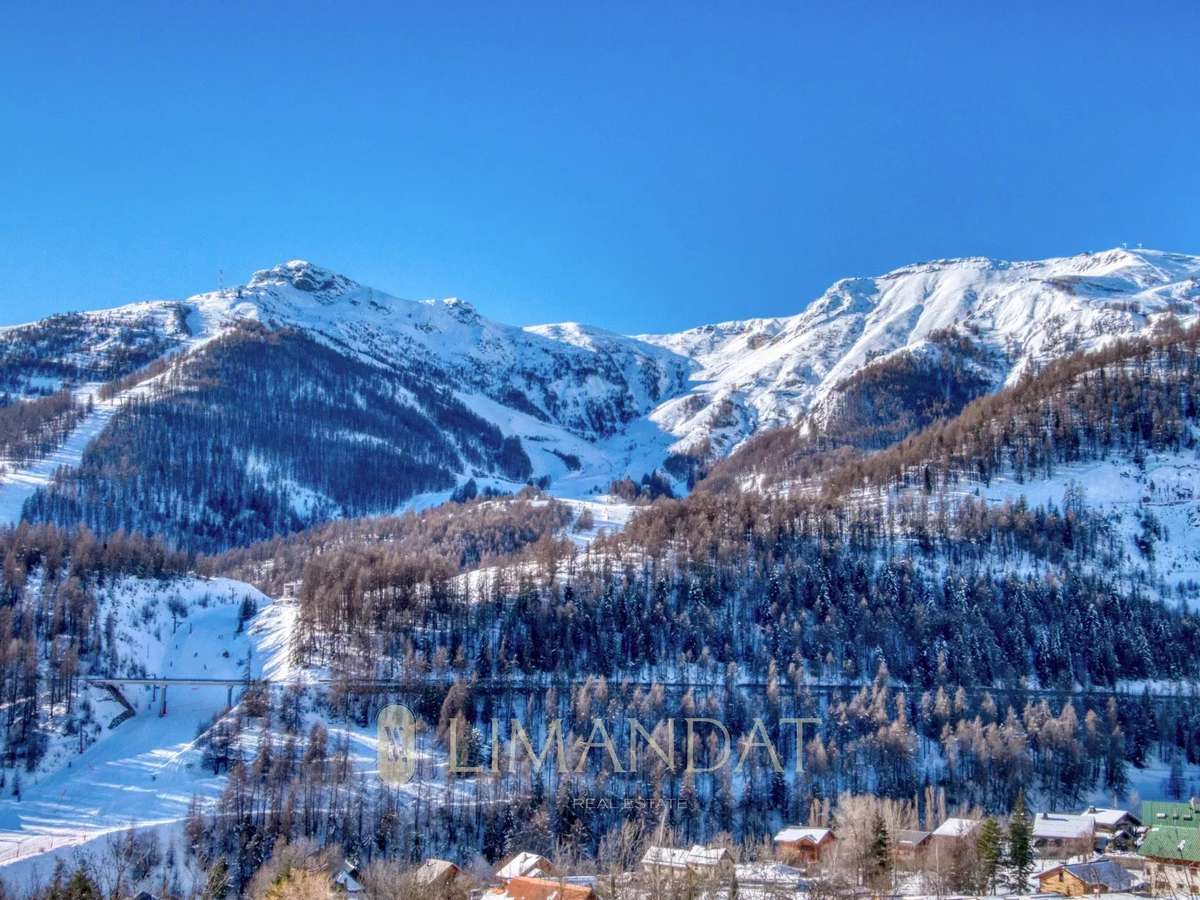 Maison Auron