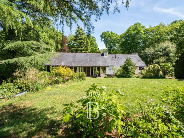 Maison Sautron - 5 chambres - 200m²