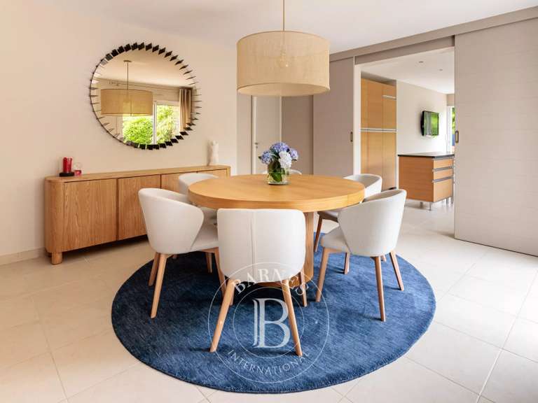 Maison Carquefou - 6 chambres - 228m²
