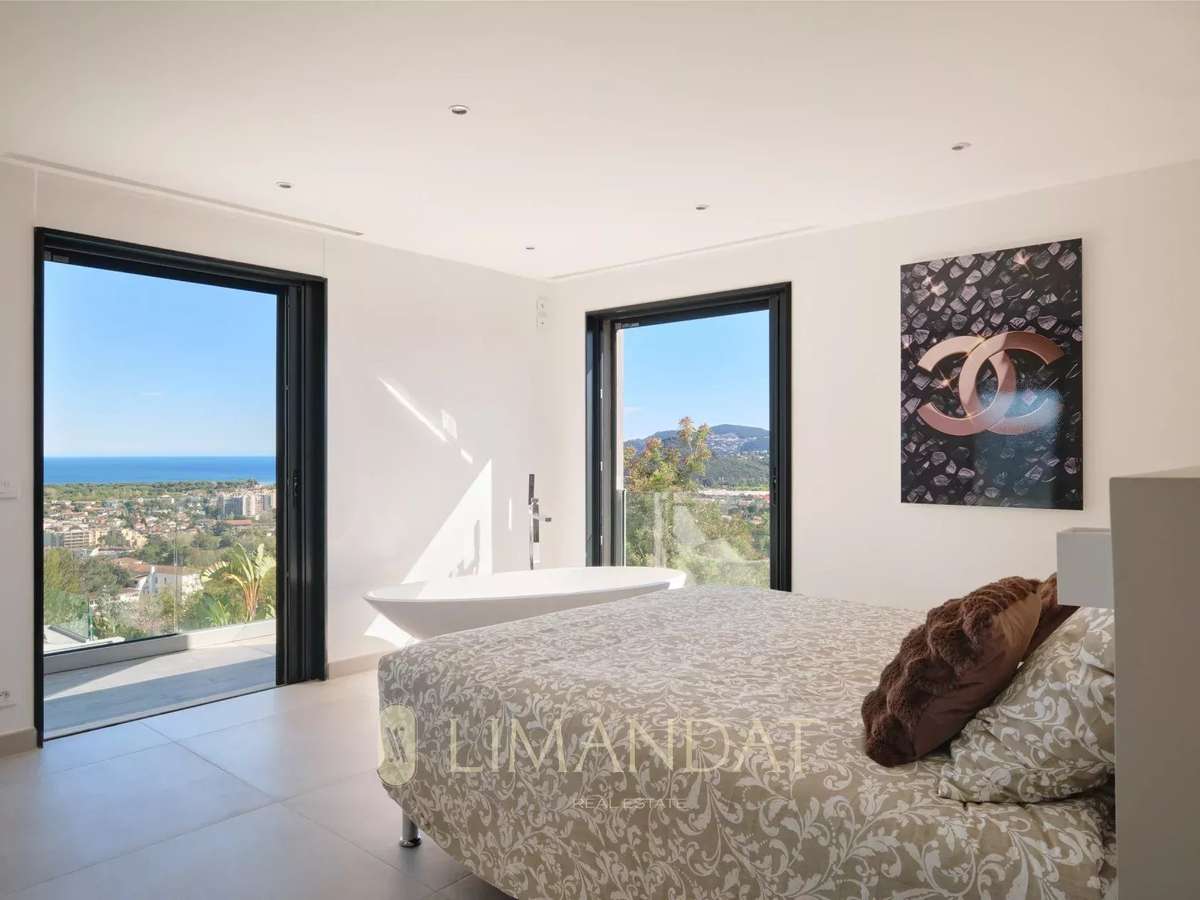 House Mandelieu-la-Napoule