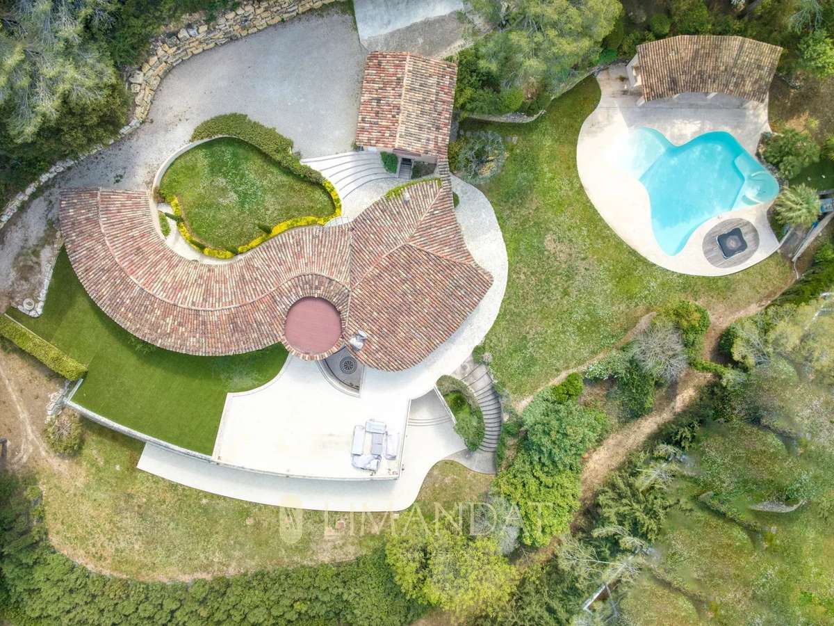 House Mouans-Sartoux