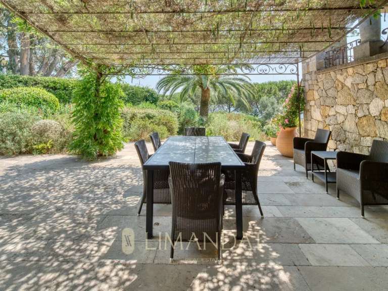 House Mouans-Sartoux - 4 bedrooms - 230m²