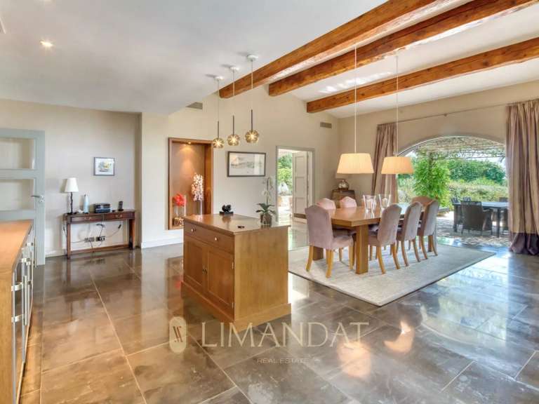 Maison Mougins - 4 chambres - 230m²