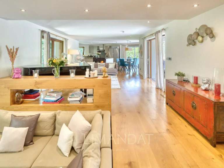Maison Mougins - 6 chambres - 330m²