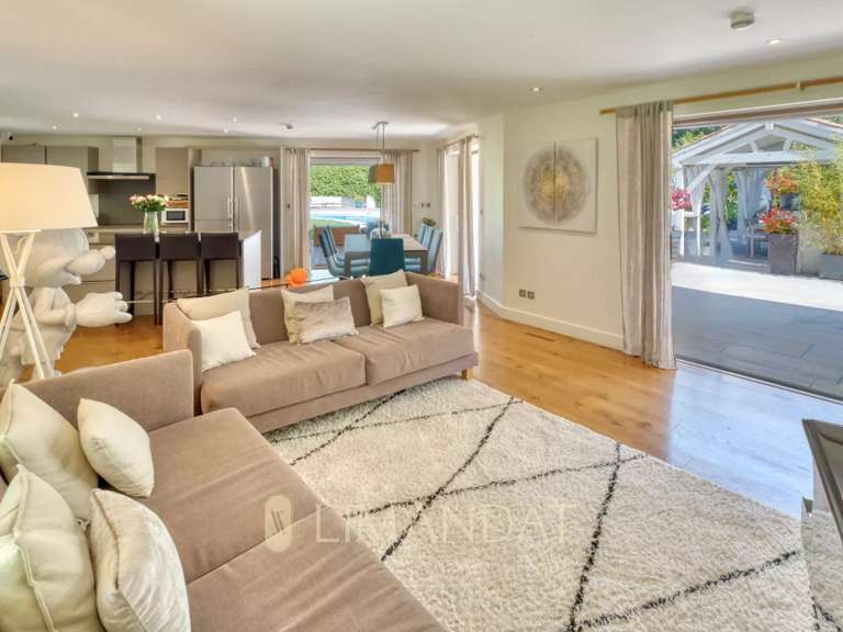 Maison Mougins - 6 chambres - 330m²